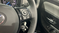 Toyota Yaris 1.5 VVT-i Icon Tech 5dr CVT Petrol Hatchback